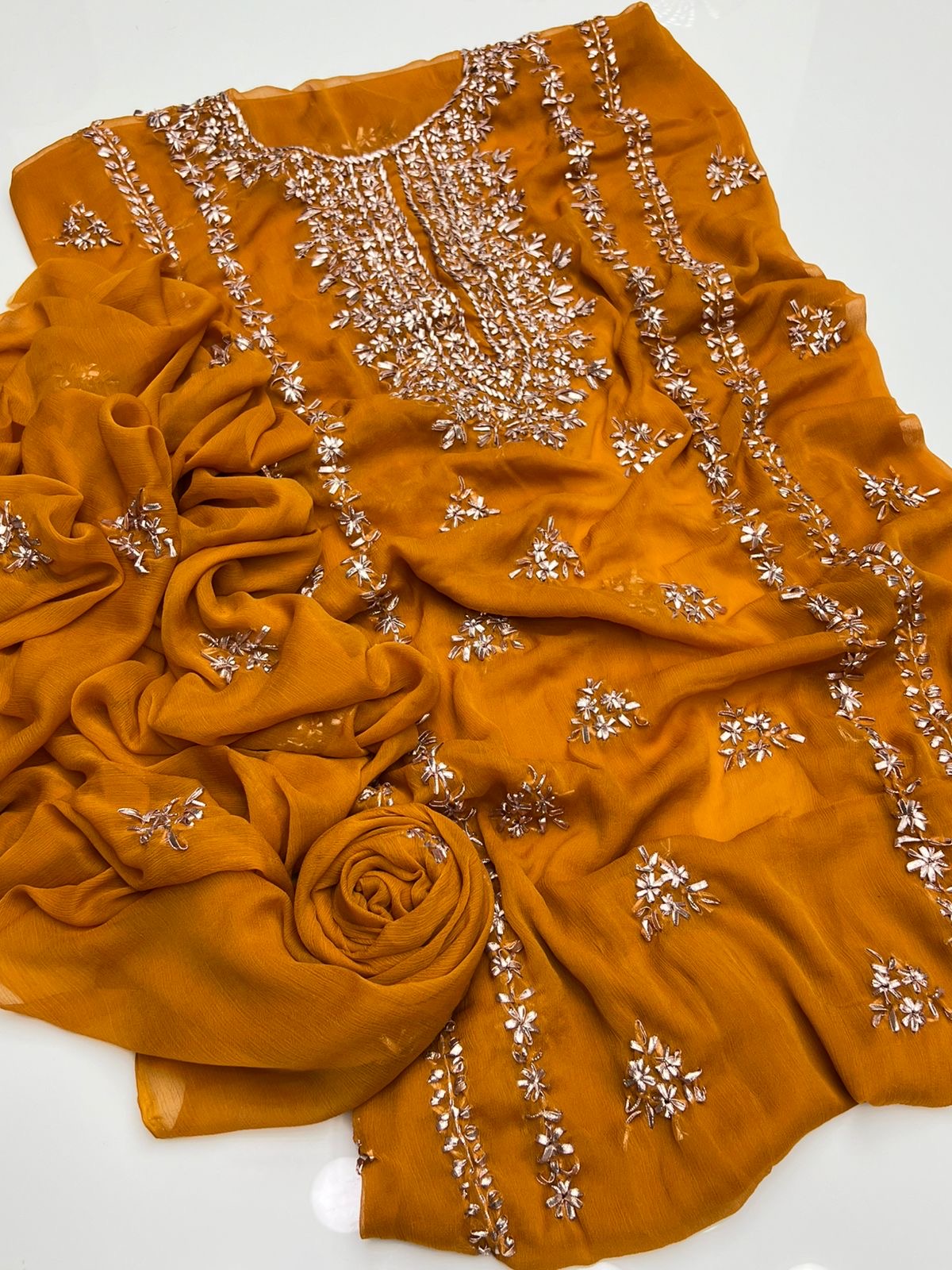 2 pce chiffon kurta Gotta with free perfume testers