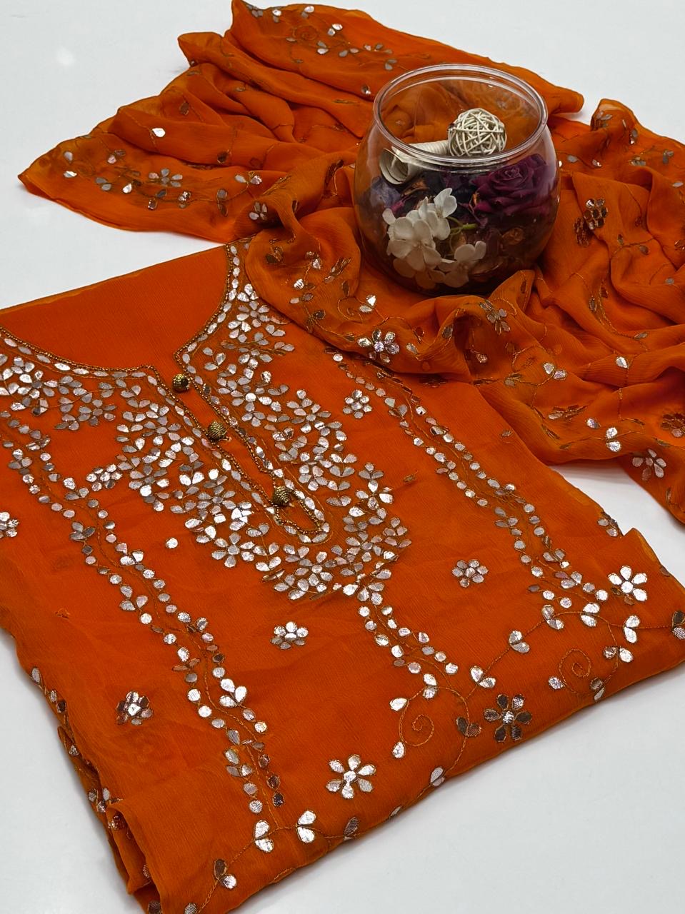 Handmade Pasting 2 Pce Press Gotta