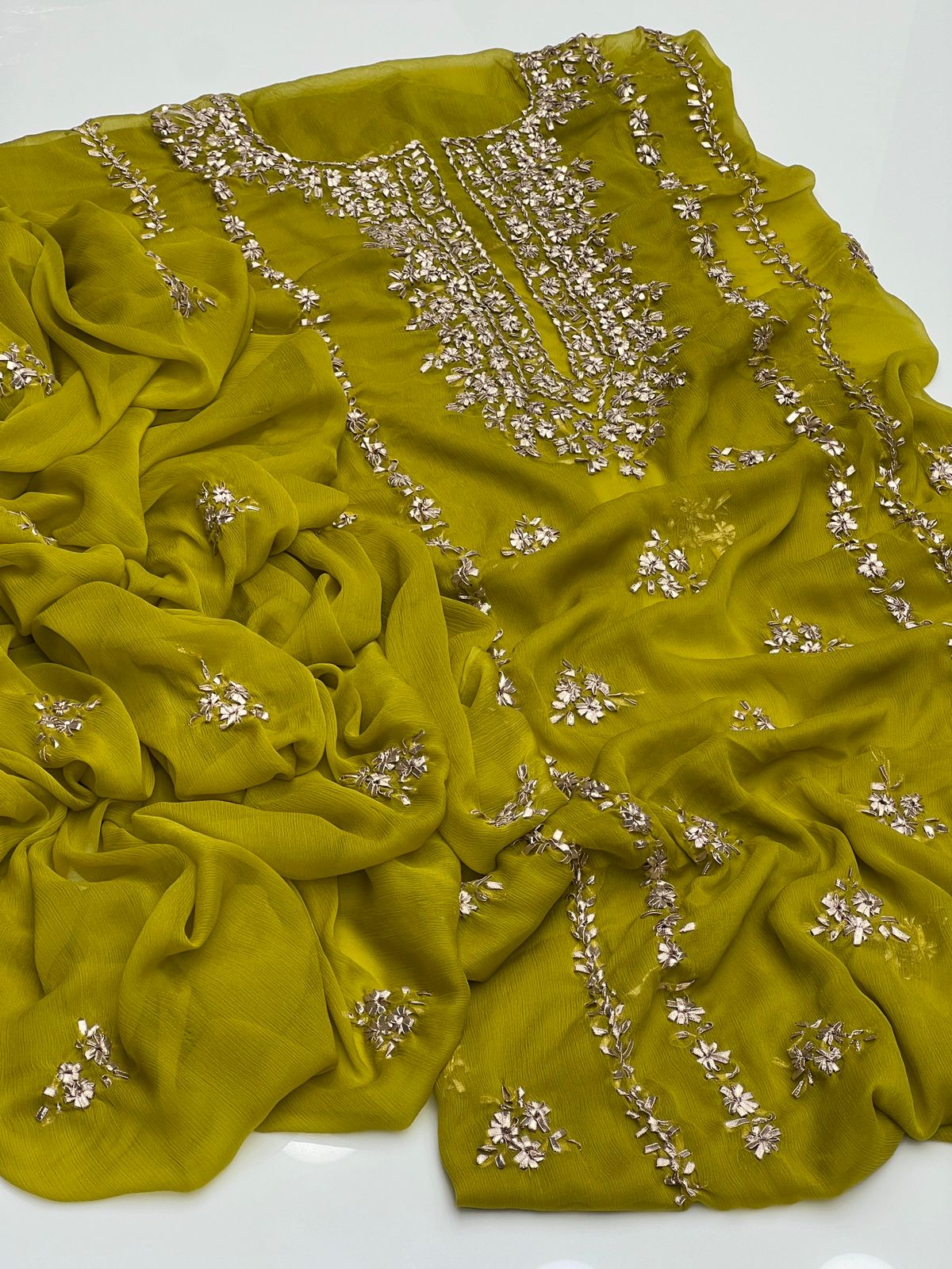 2 pce chiffon kurta Gotta with free perfume testers