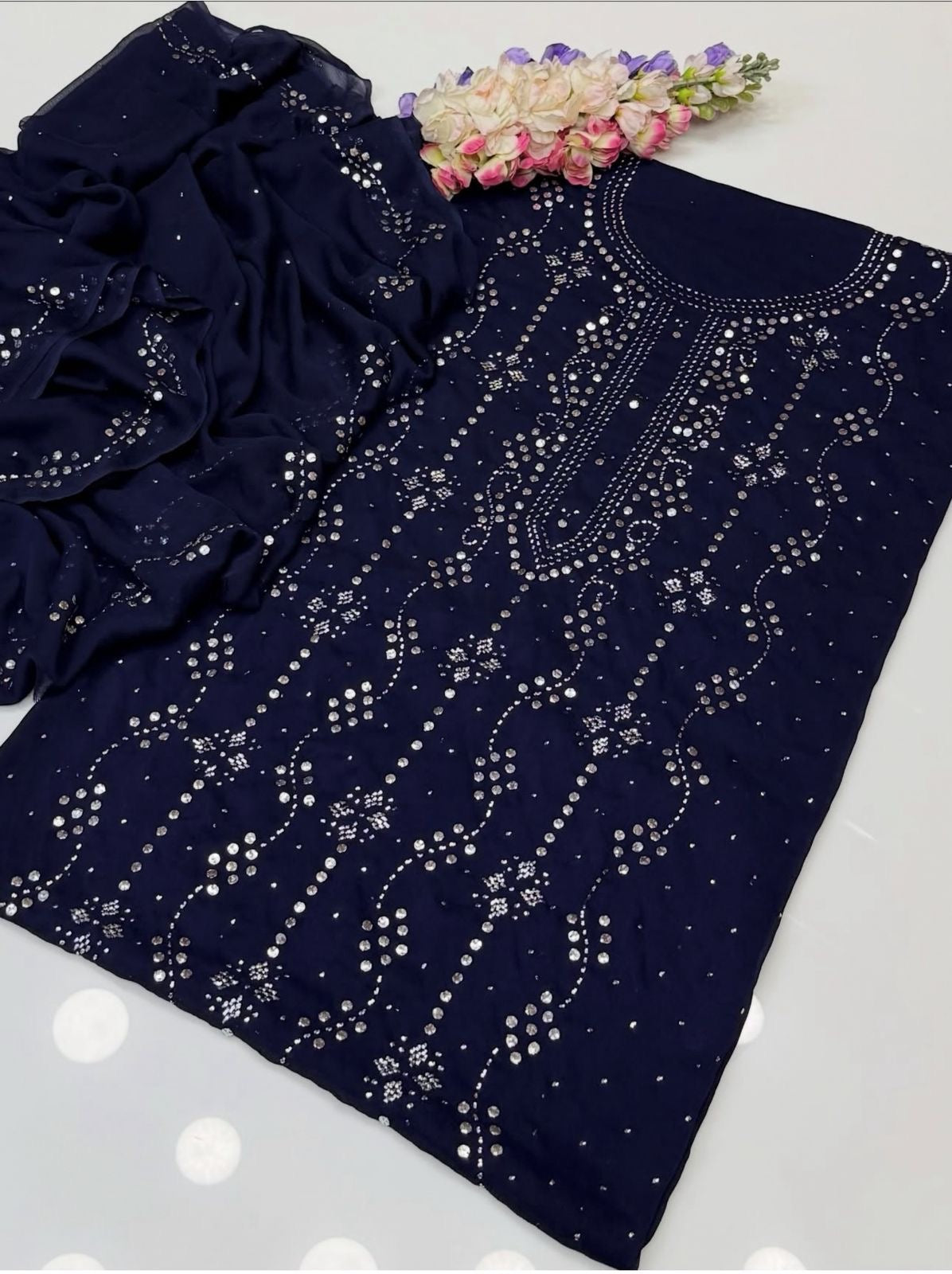 Indian style floral mukesh with 4-side dupatta work