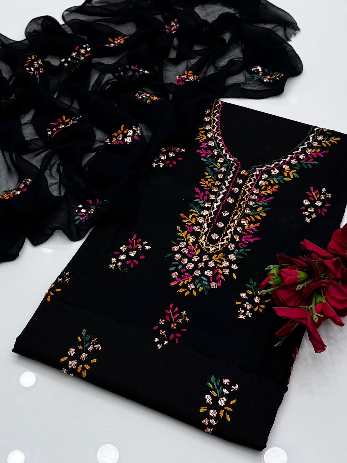 (D-761) Multi Paaka Gotta Shirt on GTM