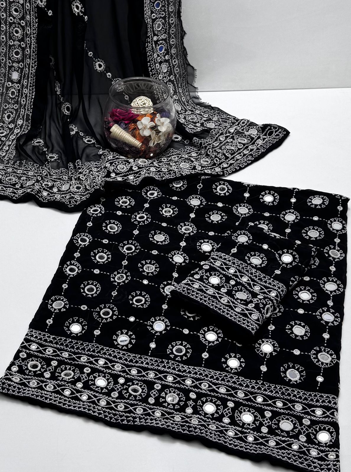 2 Pce کوریائی جارجٹ ہاتھ سے تیار کردہ بلوچی۔