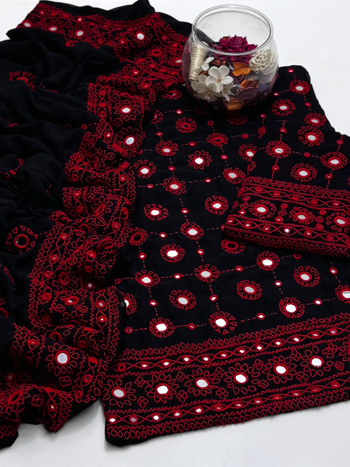 2 Pce کوریائی جارجٹ ہاتھ سے تیار کردہ بلوچی۔