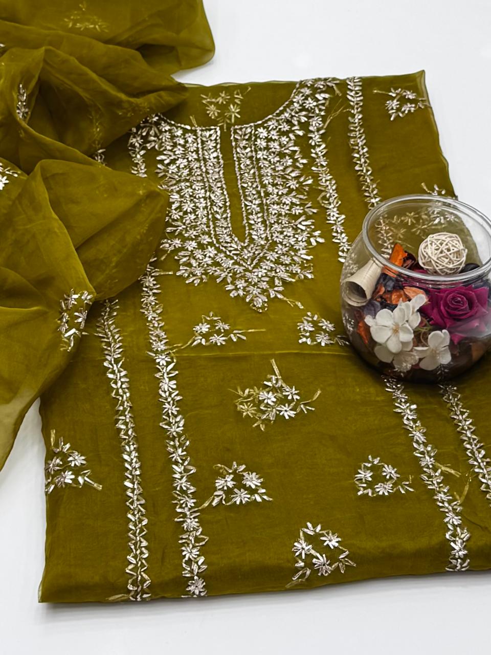 2 پیس آرگنزا گوٹا