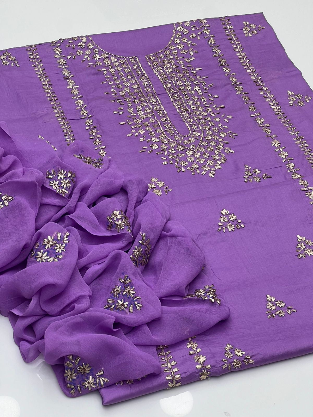 (D-781) 3 piece Lawn LCD gotta work