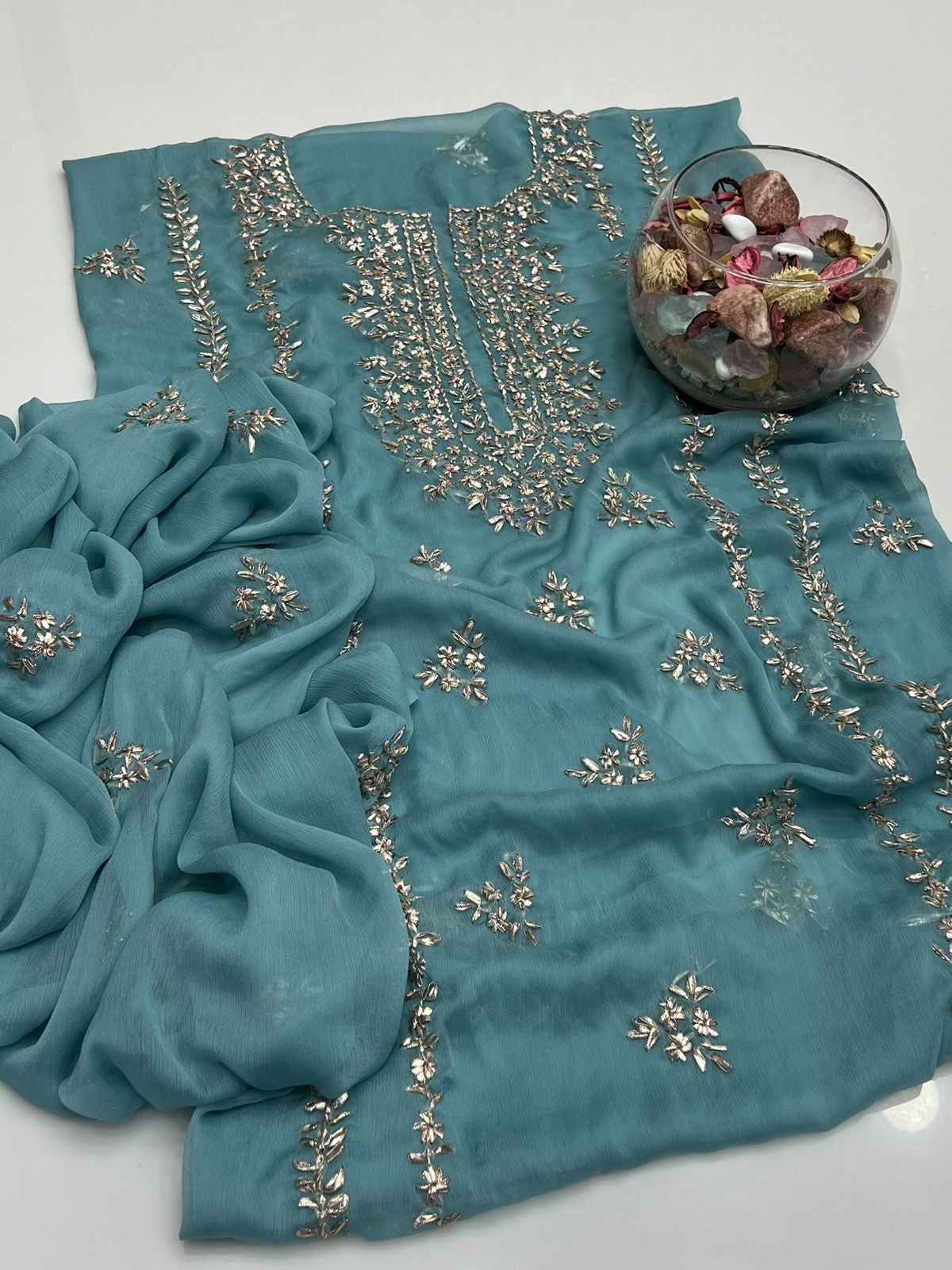 2 piece chiffon kurta Gotta with free perfume testers