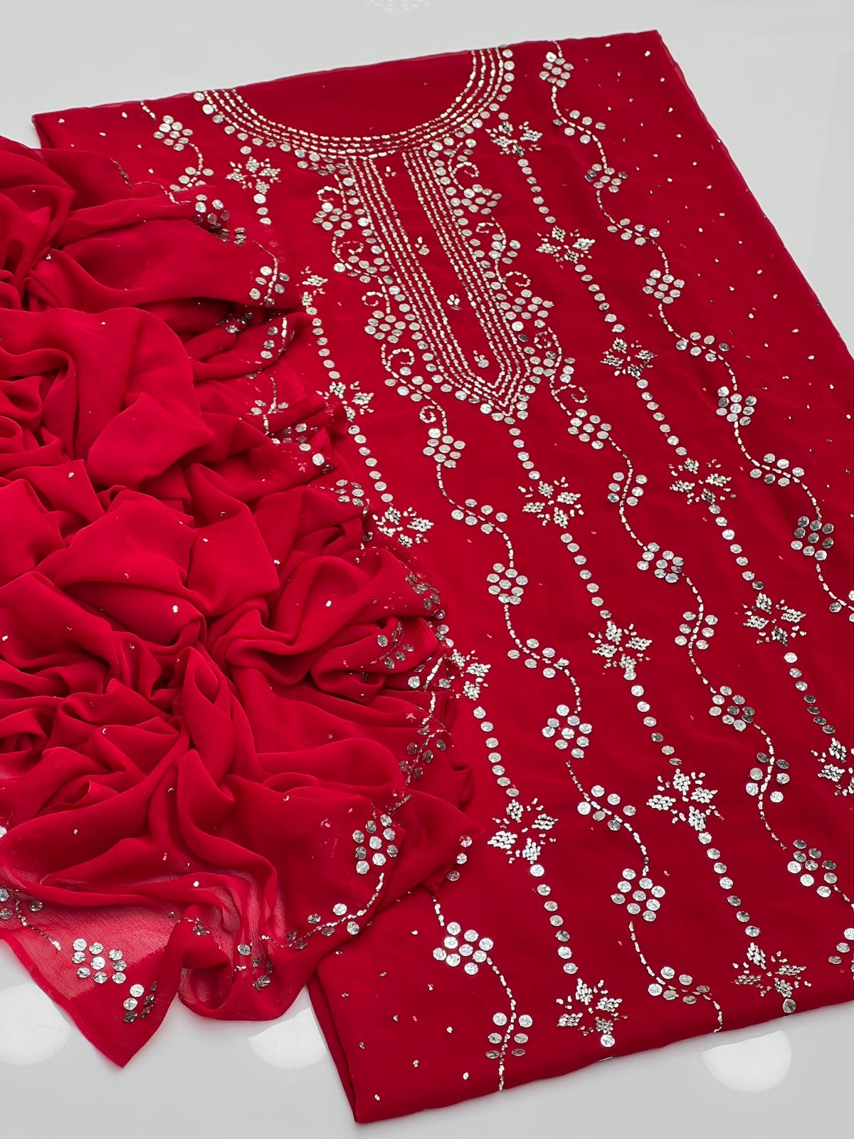 Indian style floral mukesh with 4-side dupatta work