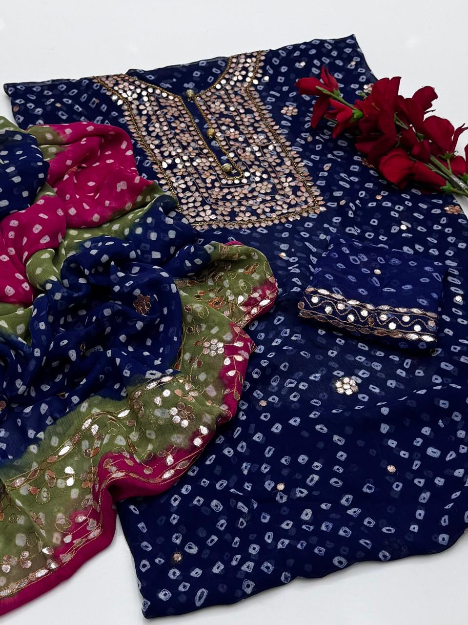 2 PCE HANDMADE Pasting  PRESS GOTTA WORK