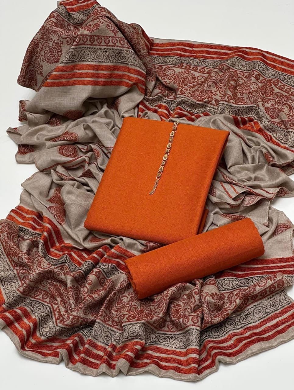 Dhnak 3 piece with heavy Jacqaurd shawl