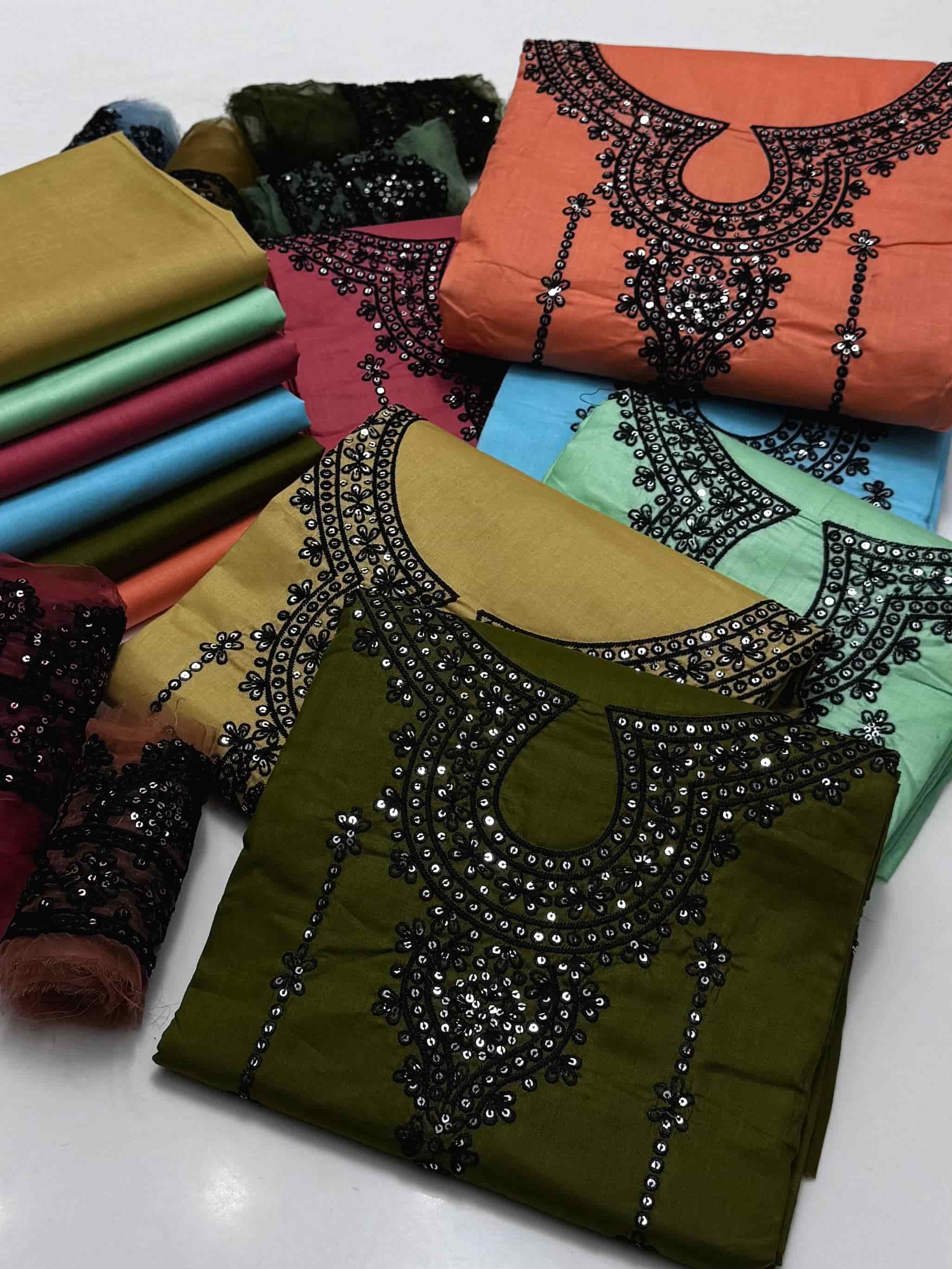 پیور لان 2 پیس ان سیکوینس ایمبرائیڈری کے ساتھ ایمبرائیڈڈ پیچ